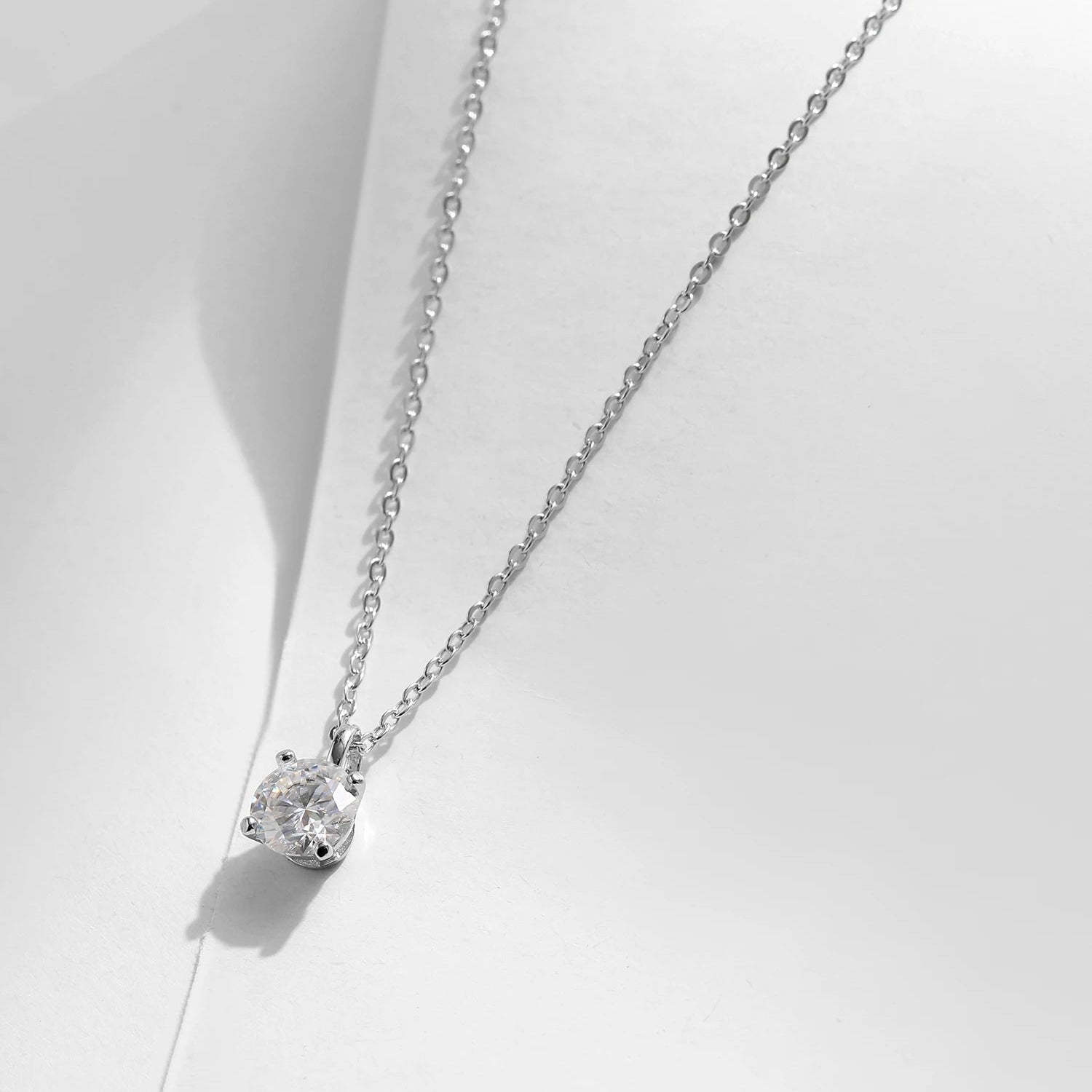 Moissanite 1ct Solitaire Necklace - Cleora