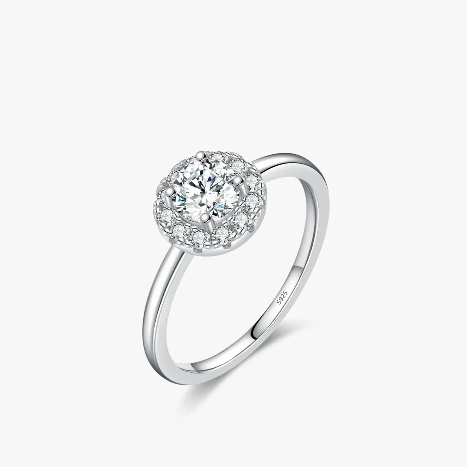 Moissanite Halo Ring - Cleora