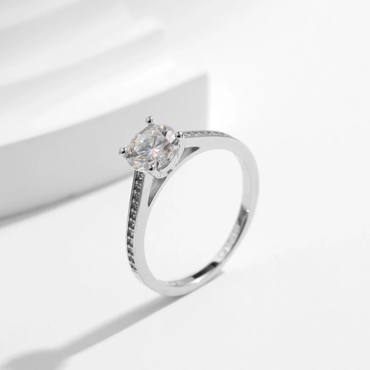 Moissanite Lunaria Ring - Cleora